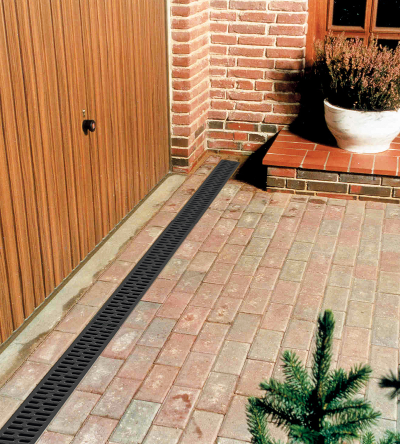 ACO HexDrain Channel with Black Plastic Grating 1m (Load Class A15)